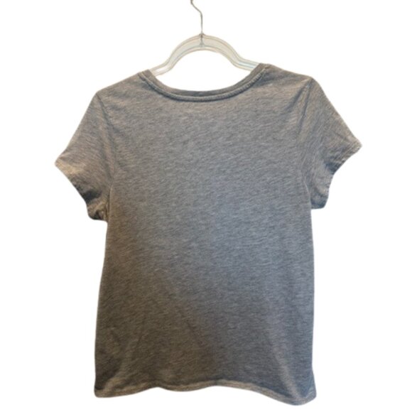 Disney Minnie Mouse Tee Size M – So Cute & Classic! - Picture 2 of 5